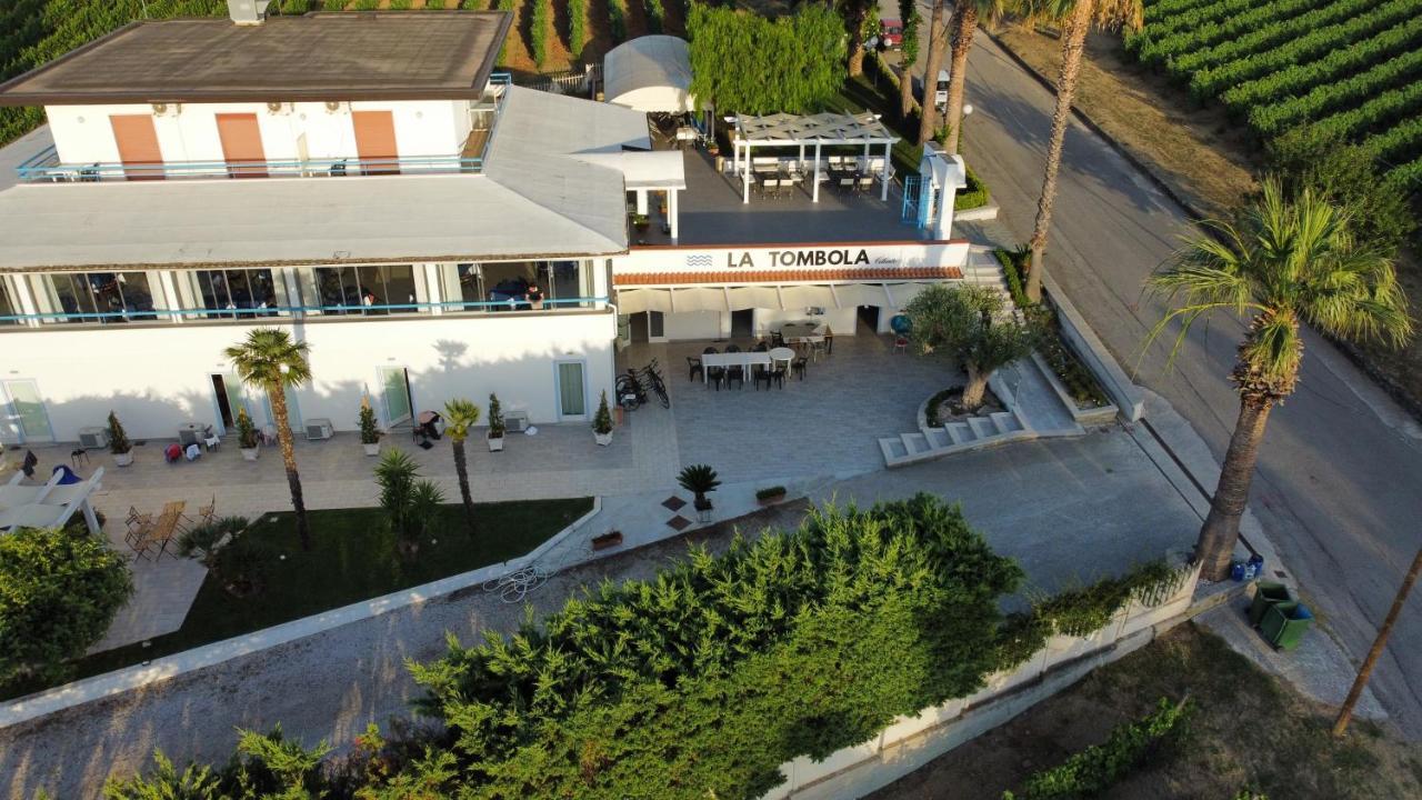Hotel La Tombola Agropoli Bagian luar foto