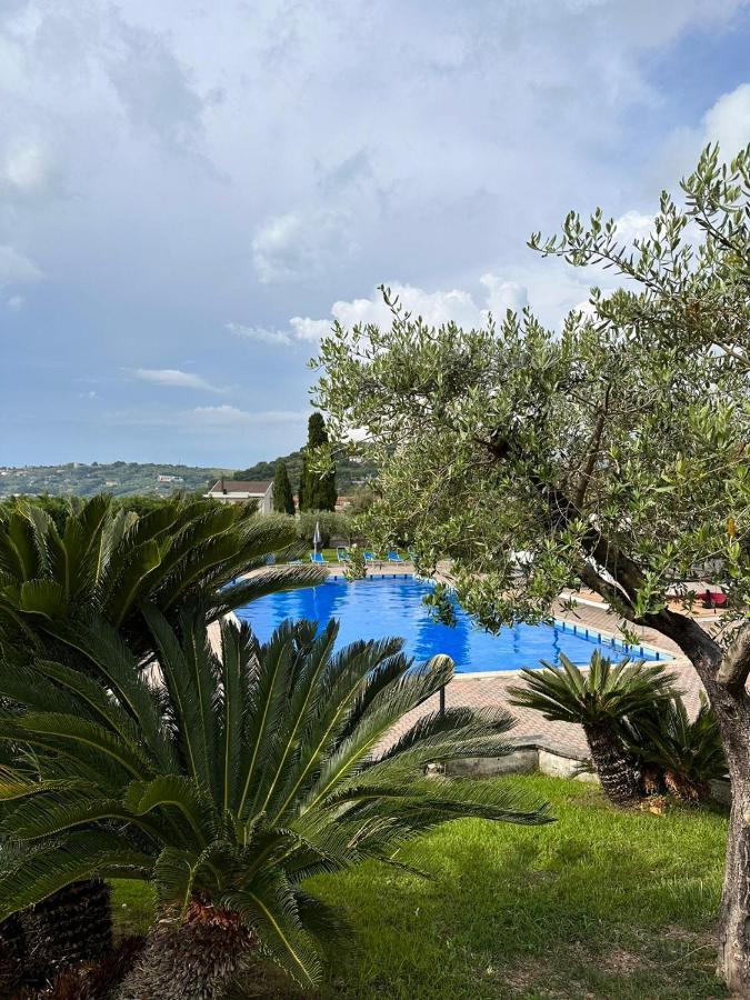 Hotel La Tombola Agropoli Bagian luar foto