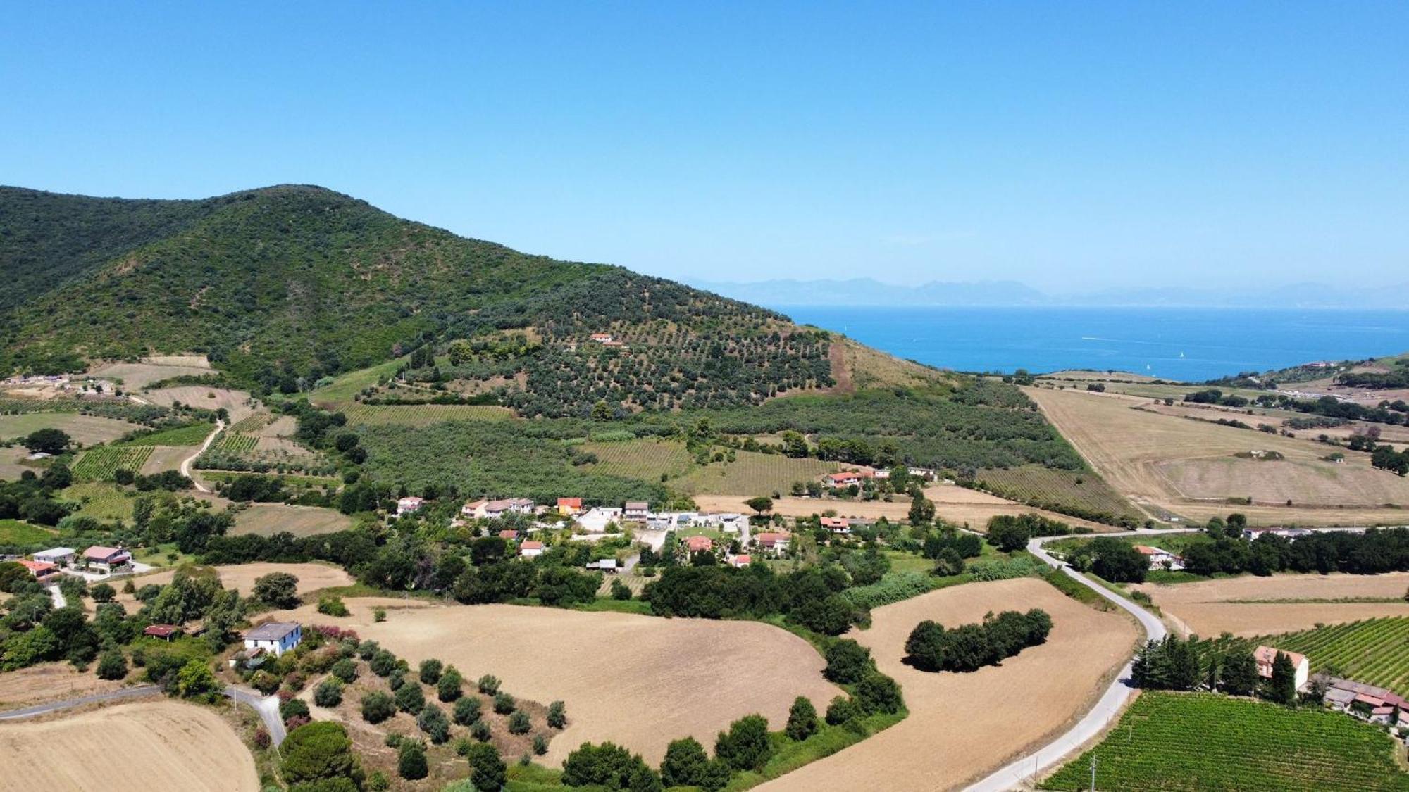 Hotel La Tombola Agropoli Bagian luar foto