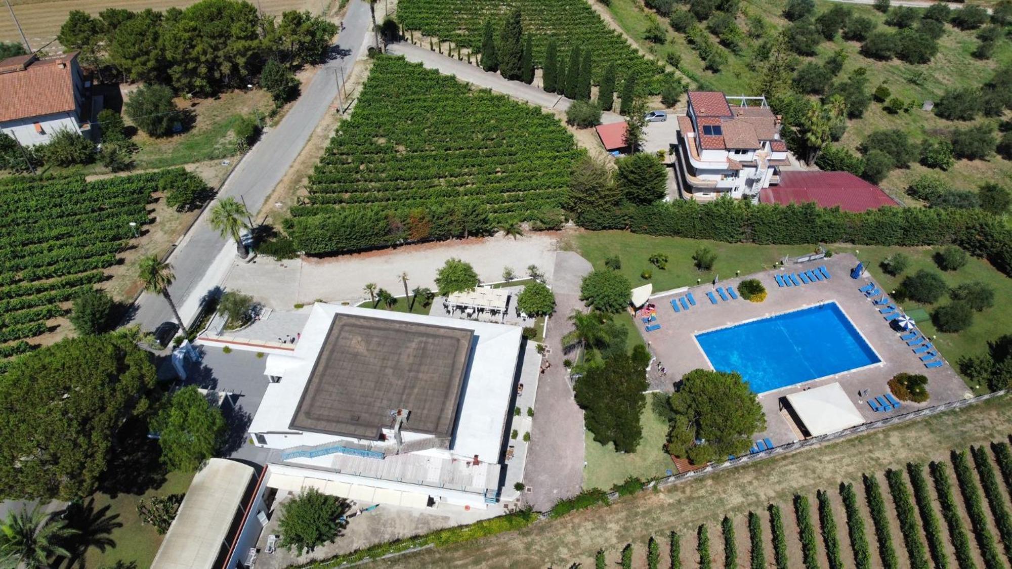 Hotel La Tombola Agropoli Bagian luar foto