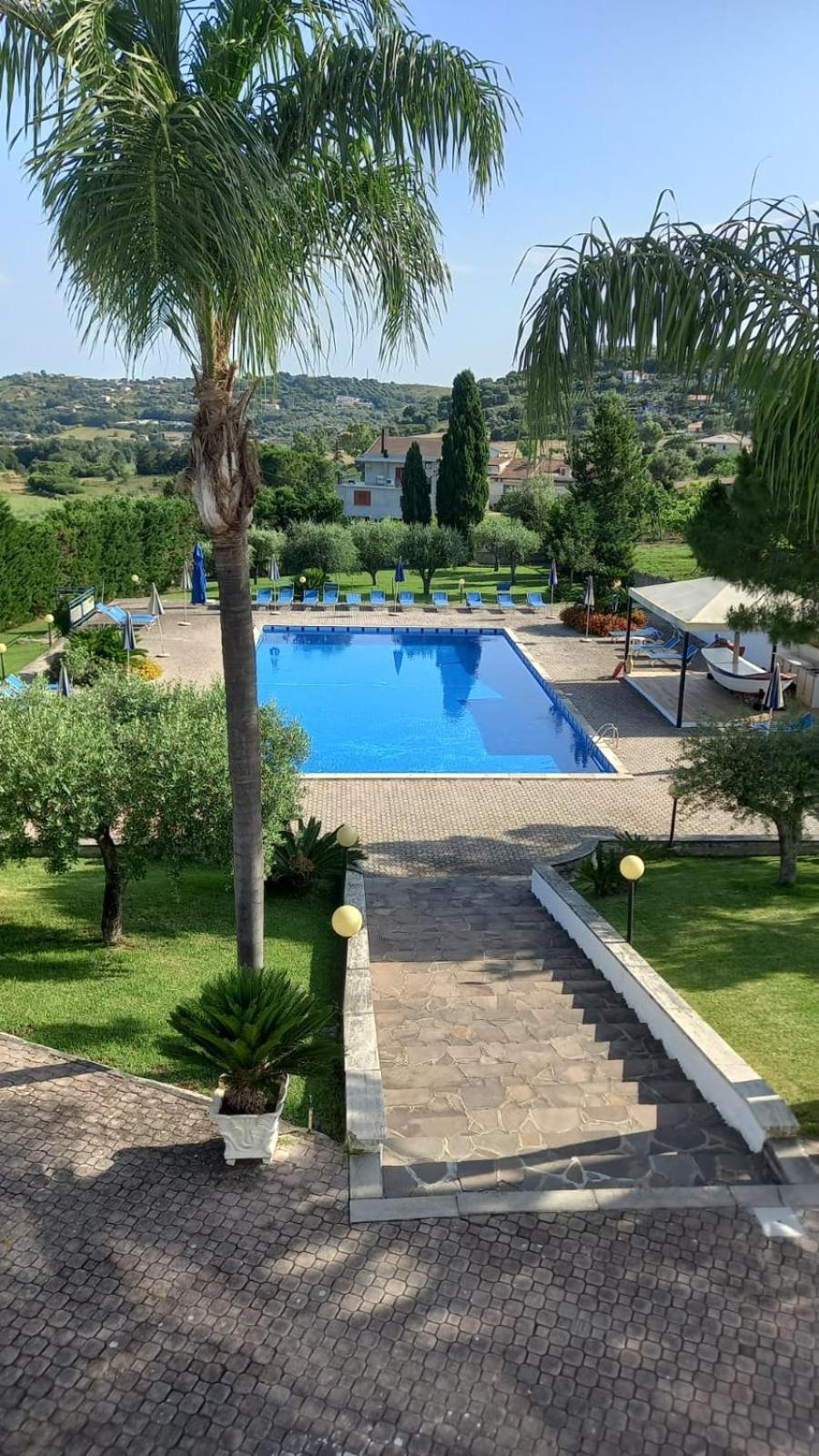 Hotel La Tombola Agropoli Bagian luar foto